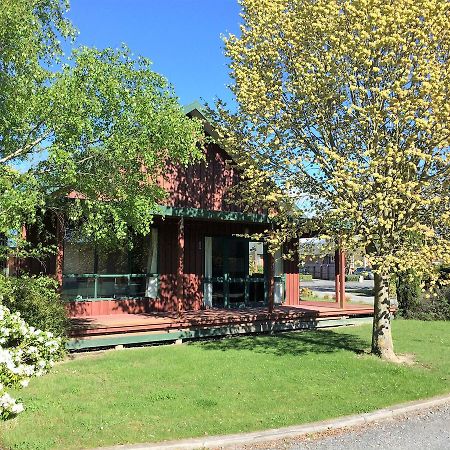Cedar Chalets And Barkers Lodge Methven Esterno foto